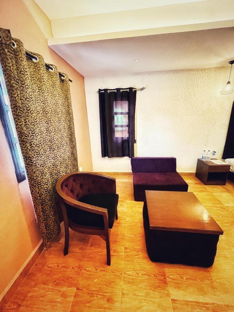 Beira Mar Beach Resort Бенаулім Номер фото